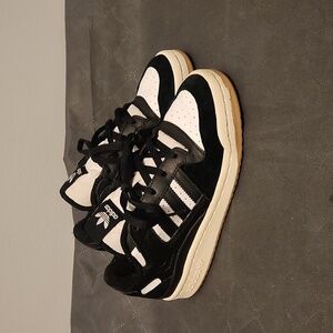 Adidas Originals Forum Low Black and White Sneakers Size 4